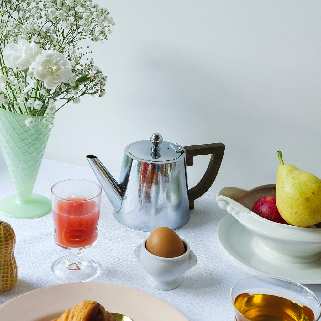 Vintage】Art Déco Style Tea Pot | so are we